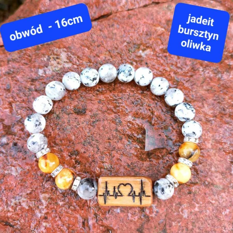 bransoletka damska  jadeit, bursztyn, drewno oliwne z ozdobnym wzorem. obwód bransoletki 16cm