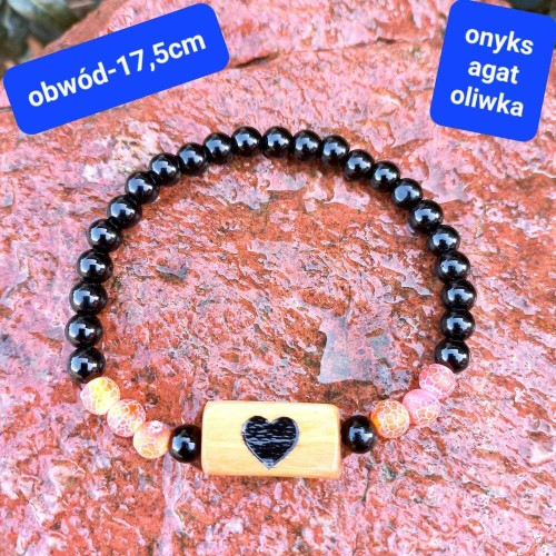 bransoletka damska  z grawerem, kamienie półszlachetne onyks, agat, oliwka. obwód bransoletki 17,5cm