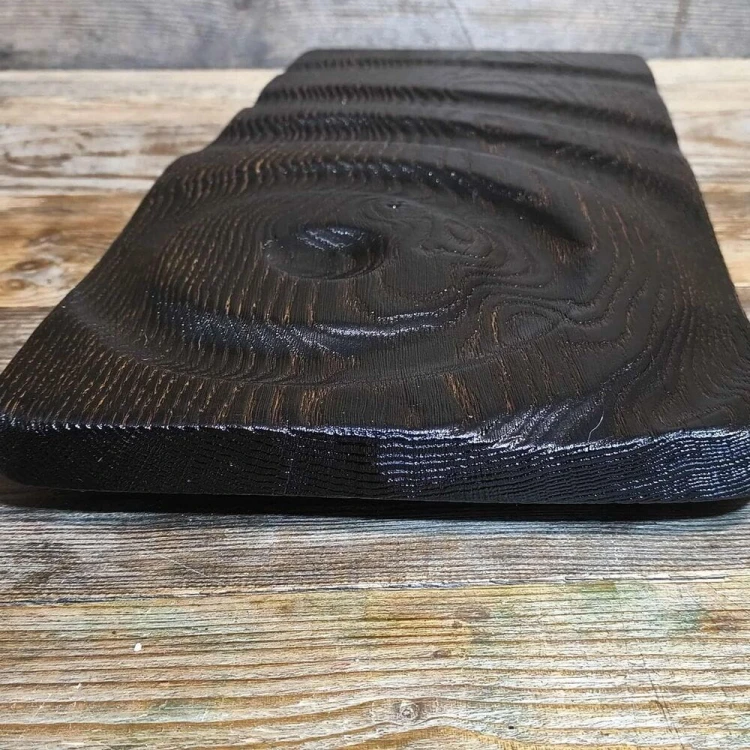 Ekskluzywna Deska Dębowa do podawania przystawek. Shou Sugi Ban (Yakisugi) | Rękodzieło Nela Wood.  Wymiary deski 54x29x4,5cm
