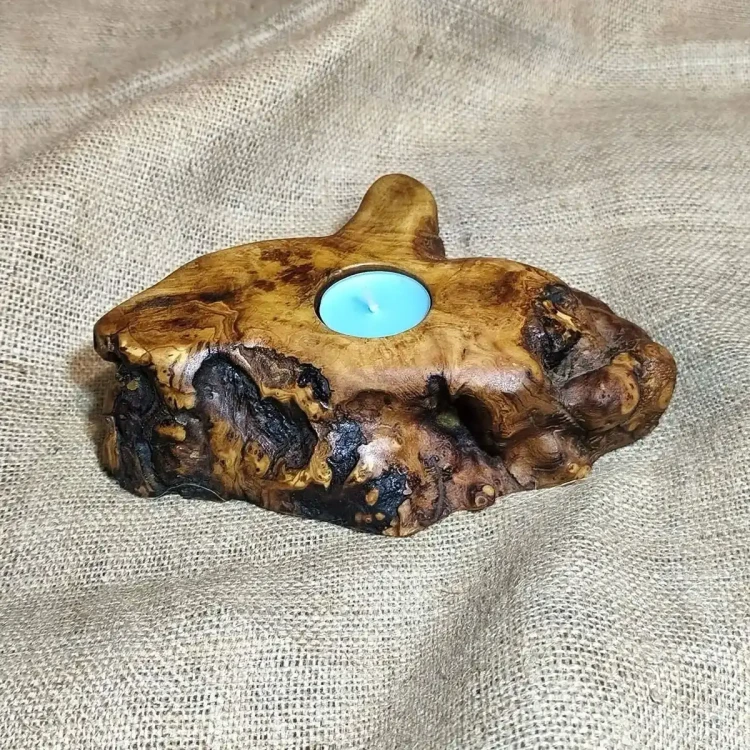 ręcznie robiony świecznik z korzenia drewna oliwnego za tegalit wymiary 20x14x4cm