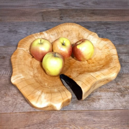 Patera klonowa z czeczotą
misa na owoce drewniana
misa ozdobna
Wymiary 46 x 42 x 8 cm