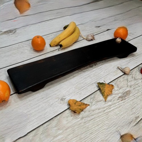 Deska drewniana do serwowania jesionowa, palona
Frezowana, a następnie palona japońską metodą Shou Sugi Ban
wymiary deski 13x53cm