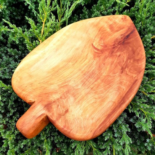 patera drewniana z olszyny patera na owoce patera ozdobna, ogonek z liścia jest rączką patery  wymiary patery 34x23cm