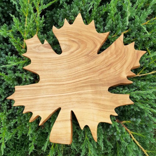 patera drewniana z czereśni
patera na owoce
patera ozdobna
wymiary patery 30x29cm 
patera ręcznie robiona