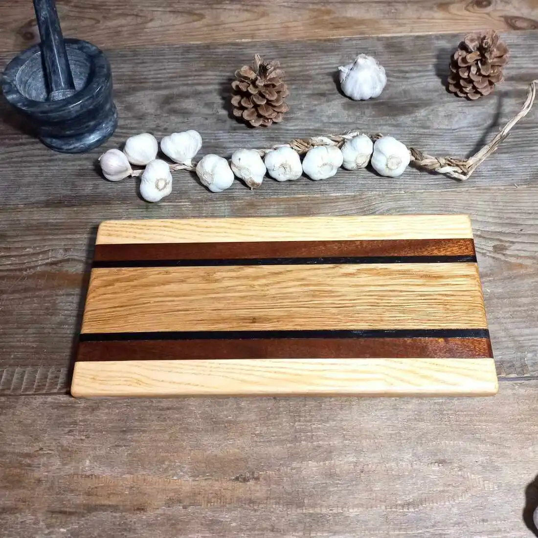 Deska do serwowania jesion wenge dąb mahoń Nela Wood