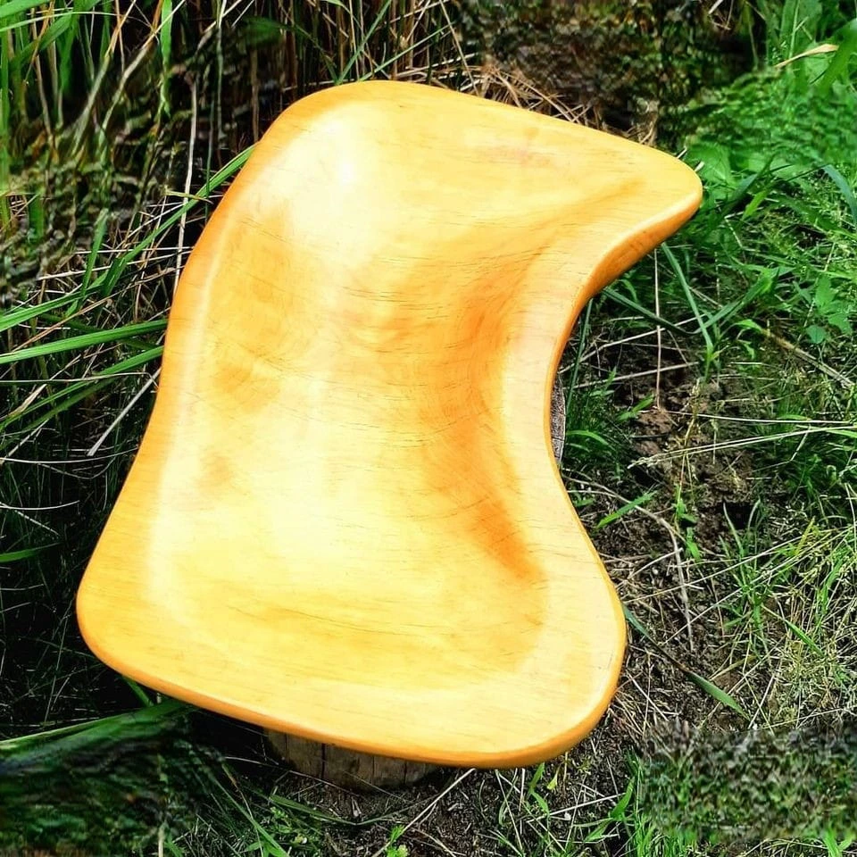 Ręcznie robiona misa uniwersalna z drewna olszyny Nela Wood 36x23 cm